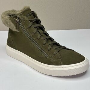 UGG Olive Green Lace up High-Top Sneakers Women’s Size 10